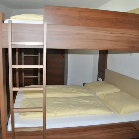 호텔 Ferienwelt Kesselgrub In Altenmarkt-zauchensee 4*