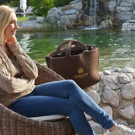 호텔 Ferienwelt Kesselgrub In Altenmarkt-zauchensee