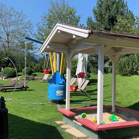 Ferienwelt Kesselgrub In Altenmarkt-zauchensee 4*