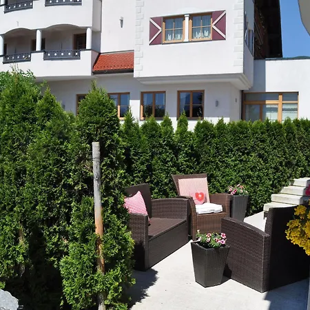 Ferienwelt Kesselgrub In Altenmarkt-zauchensee Hotel 4*